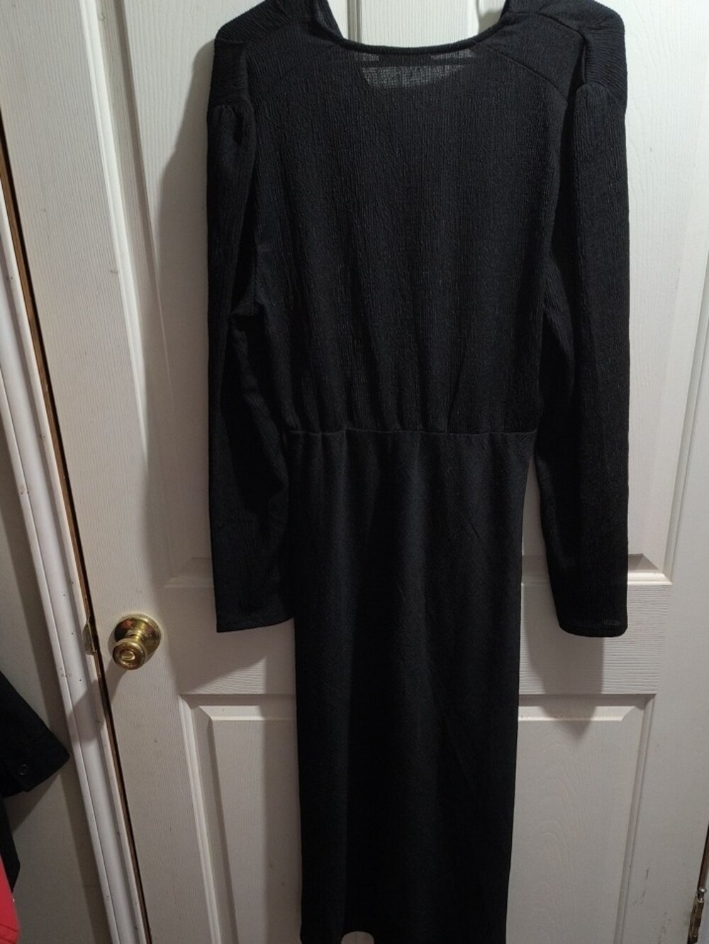 Black V-Neck Long Sleeve Dress - Picture 3 of 3